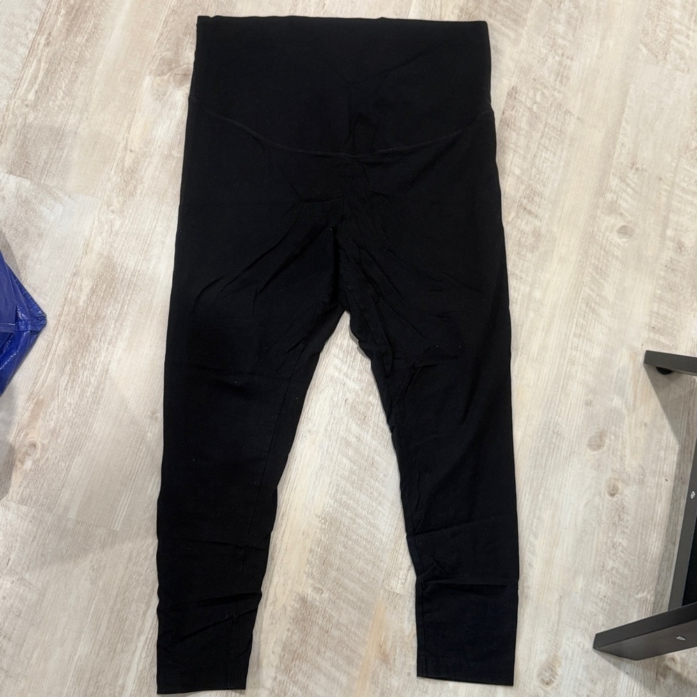 Black High-Waisted Leggings Maternity